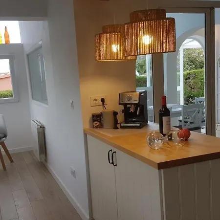 Holiday home Mit Meerblick, Klimaanlagen, Heizung Und Schnellem Wlan, Privater Parkplatz *